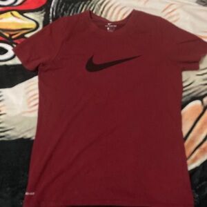 Nike Men's Maroon T-Shirt with Black Logo